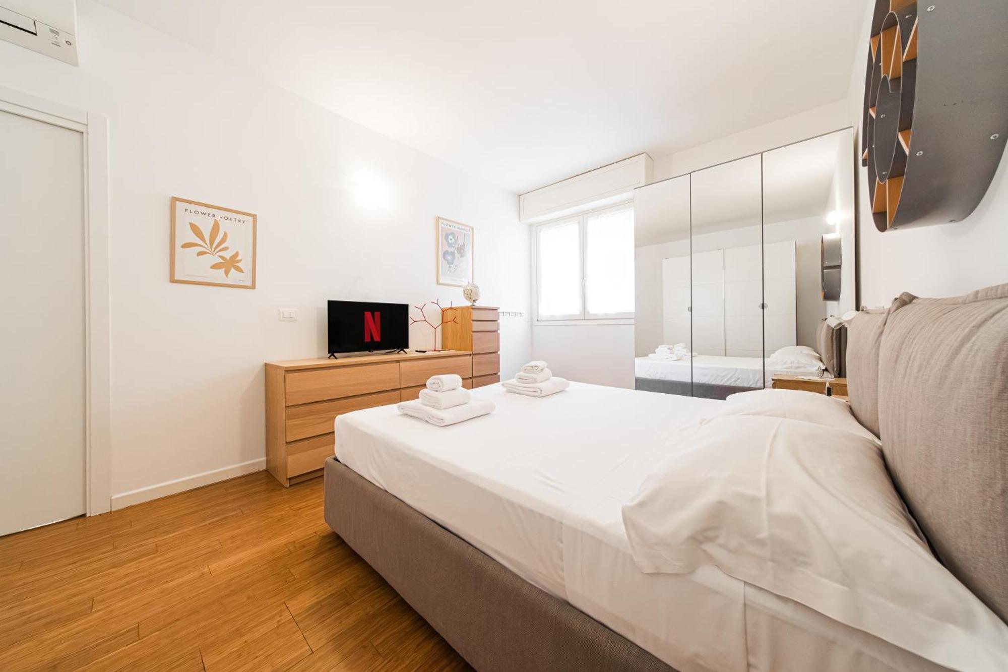 Nettuno Apartment - Private Garden In Bologna Center Zewnętrze zdjęcie