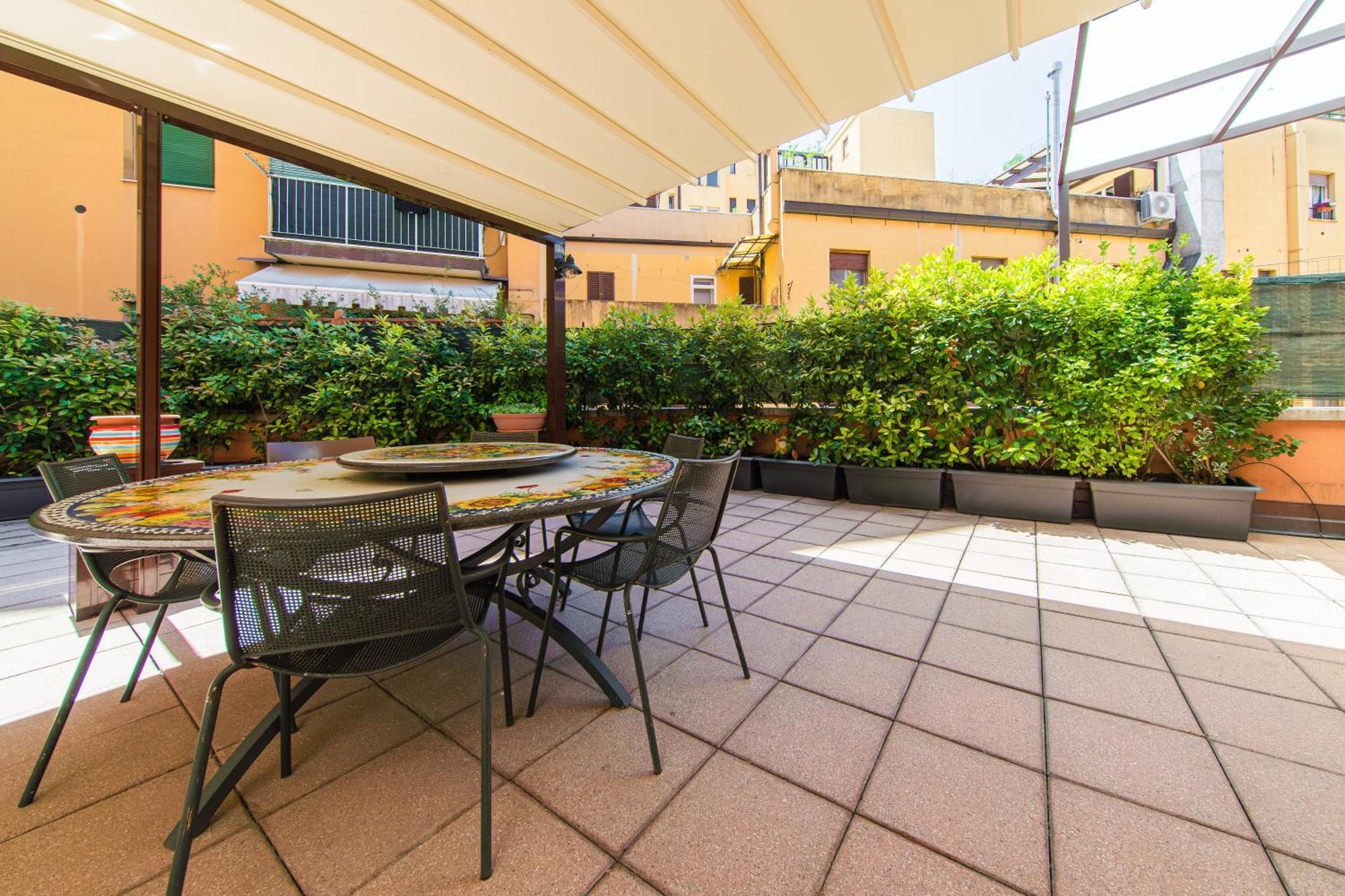 Nettuno Apartment - Private Garden In Bologna Center Zewnętrze zdjęcie